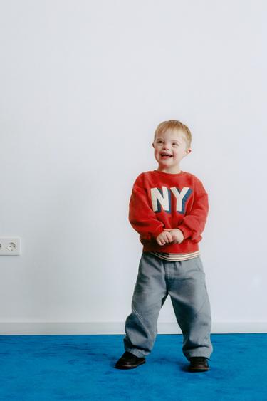 Zara Толстовка с вышитой надписью