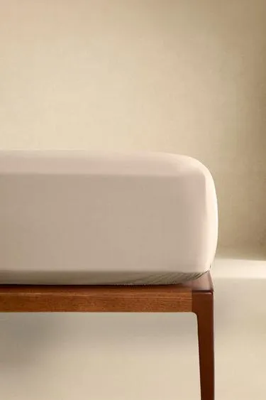 Простынь с резинкой | 30 см (300 TC)- Заказать в России