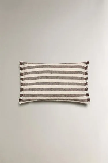 Чехол для подушки в полоску