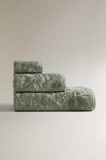Zara Полотенце для ванны с цветочным жаккардом