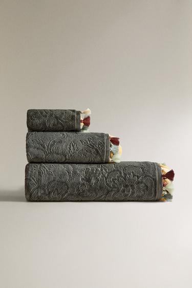 Zara Хлопковое велюровое полотенце с жаккардовым узором и кисточками
