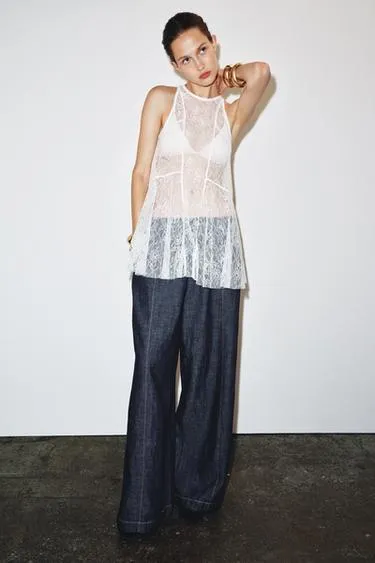 Кружевное платье-халтер- Заказать в России