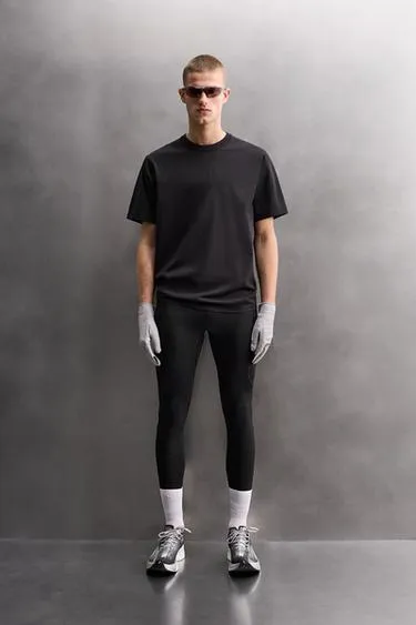 Футболка из технической ткани со смесью хлопка