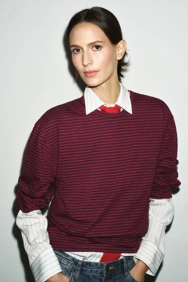 Футболка в полоску из хлопка и льна