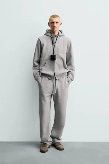 Джоггеры CLASSIC FIT из плотной ткани