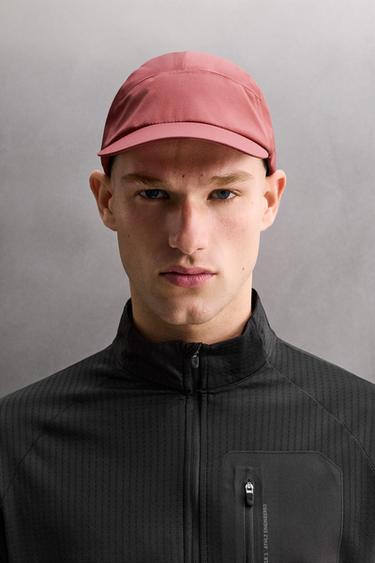 Кепка SHELL из высокотехнологичной ткани