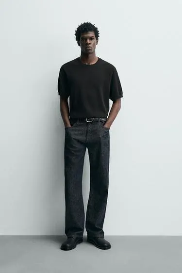 Трикотажная футболка свободного кроя