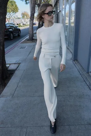 Брюки прямого кроя с высокой посадкой- Заказать в России