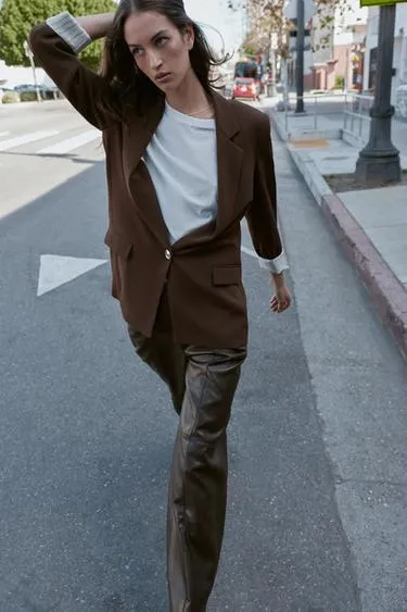 Блейзер с принтом на манжетах