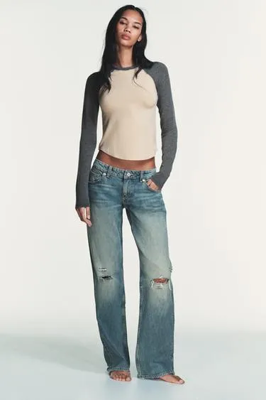 Футболка реглан с контрастными деталями