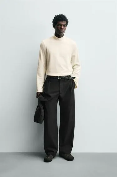 Комфортная футболка с длинными рукавами- Заказать в России