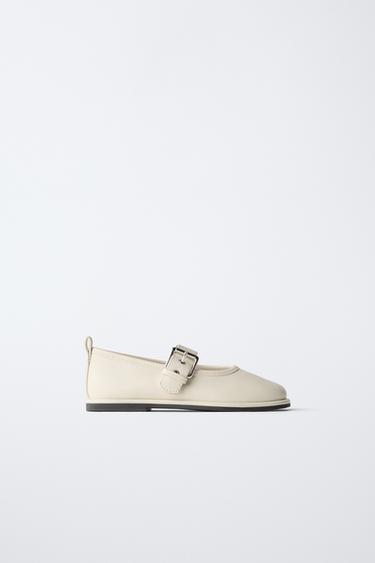 Zara Балетки с пряжкой