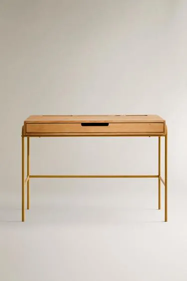 Детский деревянный стол- Заказать в России