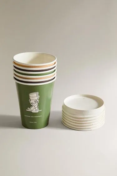 Набор бумажных стаканчиков с крышкой (набор из 6)