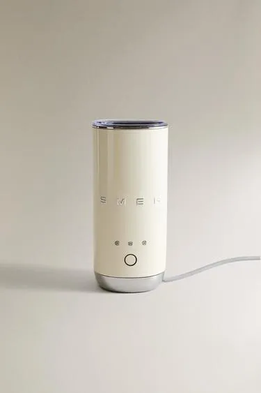 Электрический вспениватель молока SMEG- Заказать в России