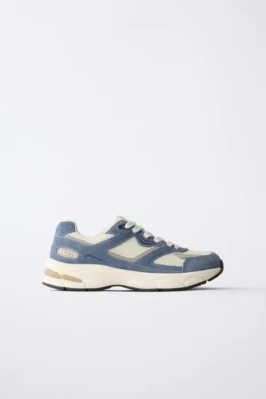 Кроссовки из разных материалов- Заказать в России