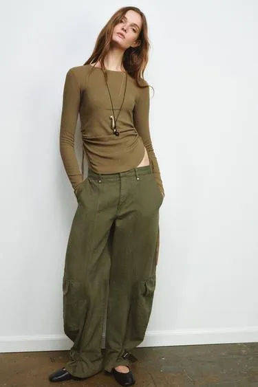 Футболка в стиле рустик со шнуровкой