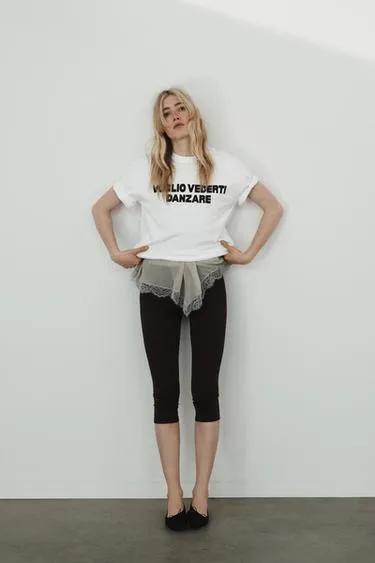 Футболка с надписью спереди- Заказать в России