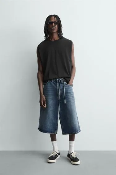 Майка с эффектом потертости