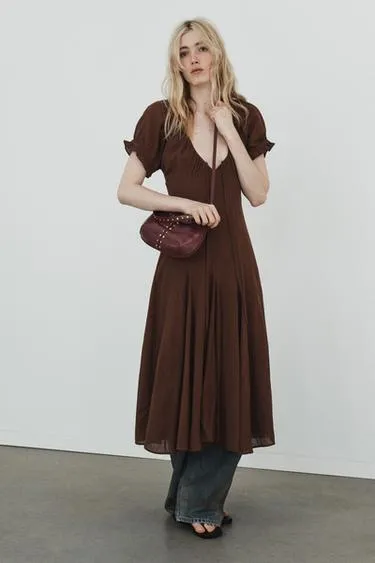 Сумка с заклепками- Заказать в России