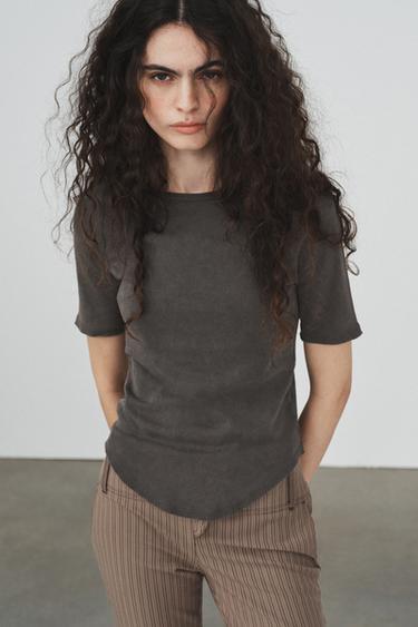 Zara Футболка с эффектом потертости