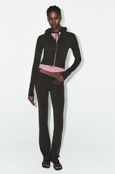 Бесшовные брюки FLARE