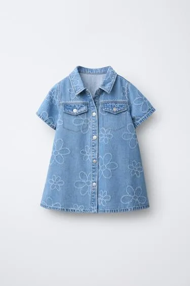 Джинсовое платье с цветочным узором- Заказать в России