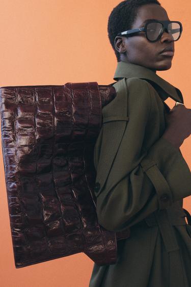 Zara Большая кожаная сумка-сити с тиснением