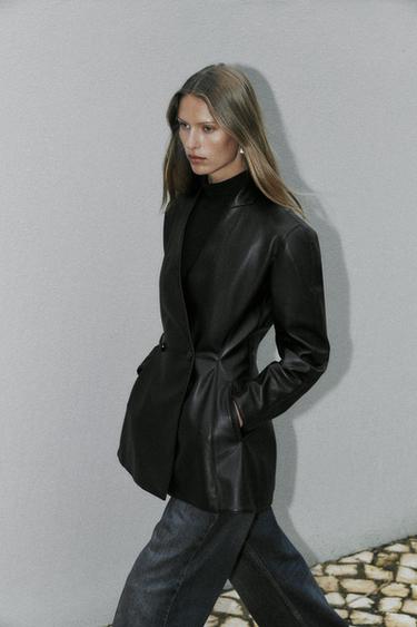Zara Приталенный блейзер из искусственной кожи