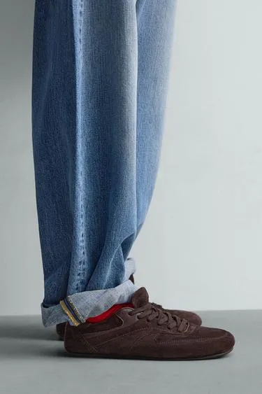 Кожаные кроссовки- Заказать в России