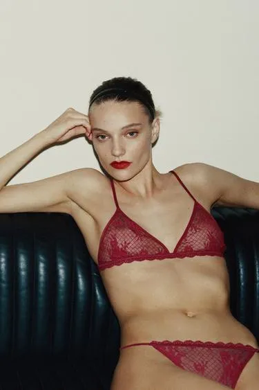 Кружевные трусы-танга- Заказать в России