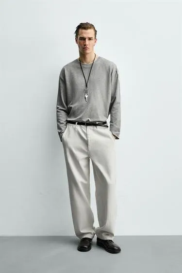 Футболка с двойной контрастной отделкой- Заказать в России