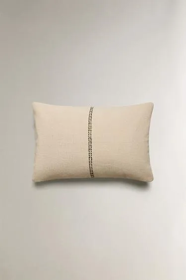 Чехол для подушки с двойной линией