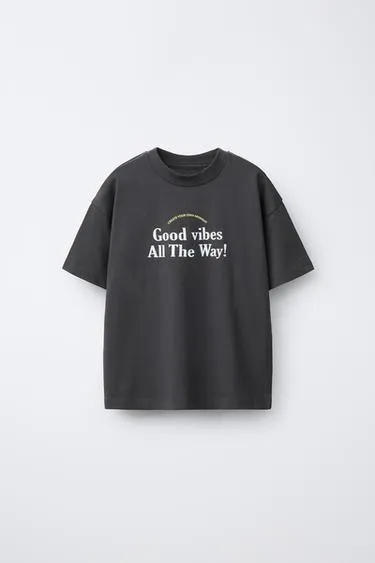 Футболка с надписью