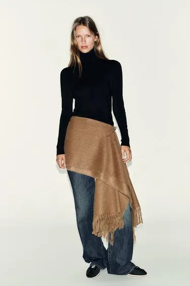 Базовый однотонный свитер- Заказать в России