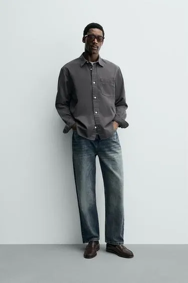 Рубашка из струящейся ткани с эффектом потертости