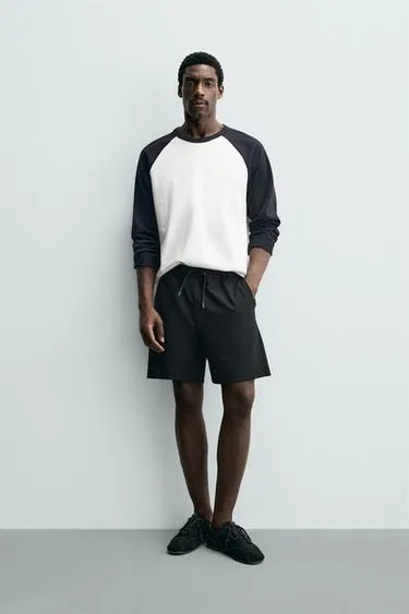 Комфортабельные текстурированные бермуды