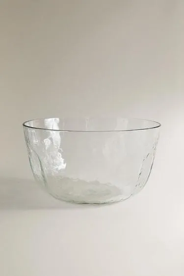 Стеклянная салатница с молотковым эффектом