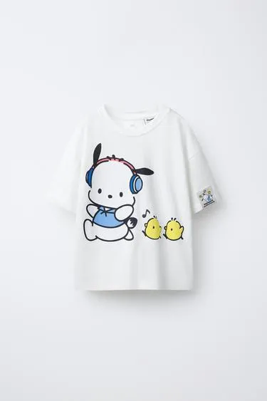 Футболка Pochacco And His Friends © Sanrio- Заказать в России