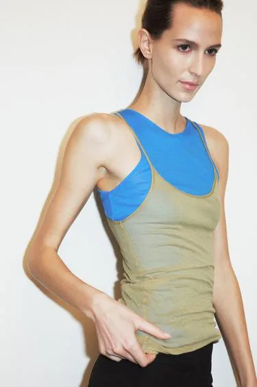 Топ на тонких бретельках из хлопка SUPIMA®