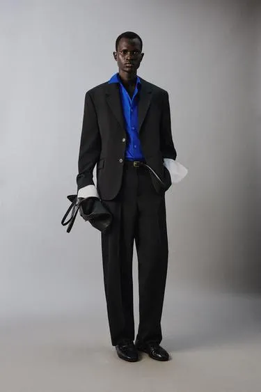 Костюмный блейзер из 100% шерсти- Заказать в России