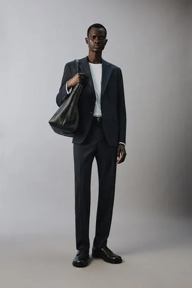 Костюмный блейзер в тонкую полоску- Заказать в России