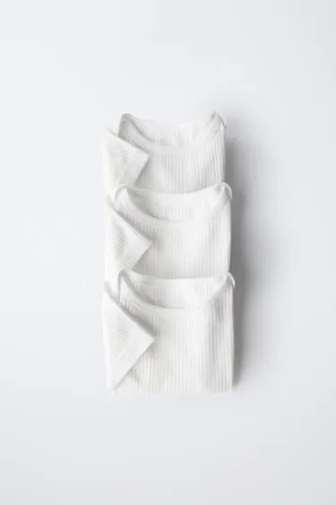 Набор из трех боди с короткими рукавами