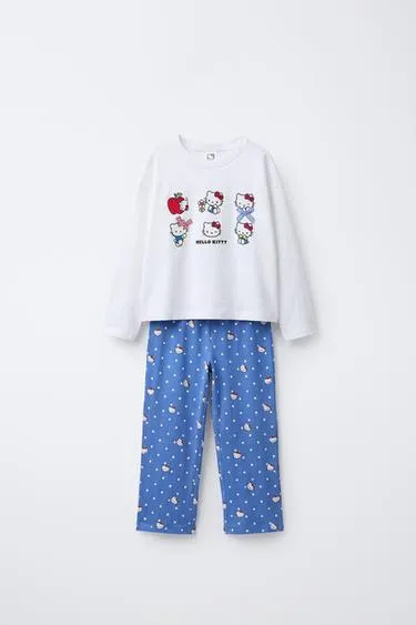 2-6 лет/пижама с принтом HELLO KITTY © SANRIO