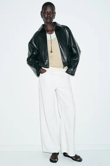 Бомбер из искусственной кожи