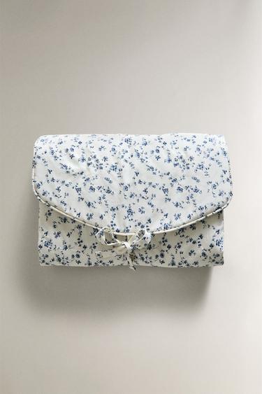 Zara Портативный пеленальный мат ZARA с синим цветочным узором