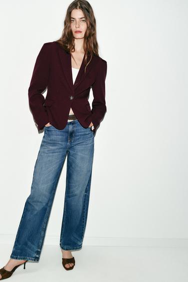 Zara Приталенный блейзер с выделенной линией плеч