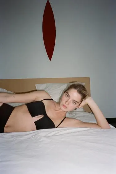 Бюстгальтер из смесового полиамида с аппликацией