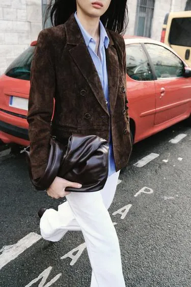 Двубортный блейзер из 100% замши- Заказать в России