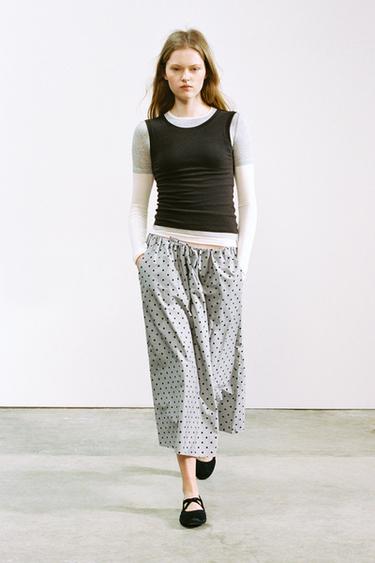 Zara Балетки‑мюли с эластичными перекрещивающимися ремешками купить с доставкой.